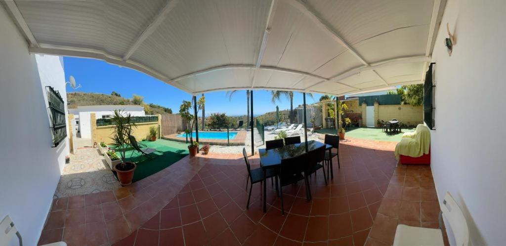 Villa La Paz ベナハラフェ エクステリア 写真